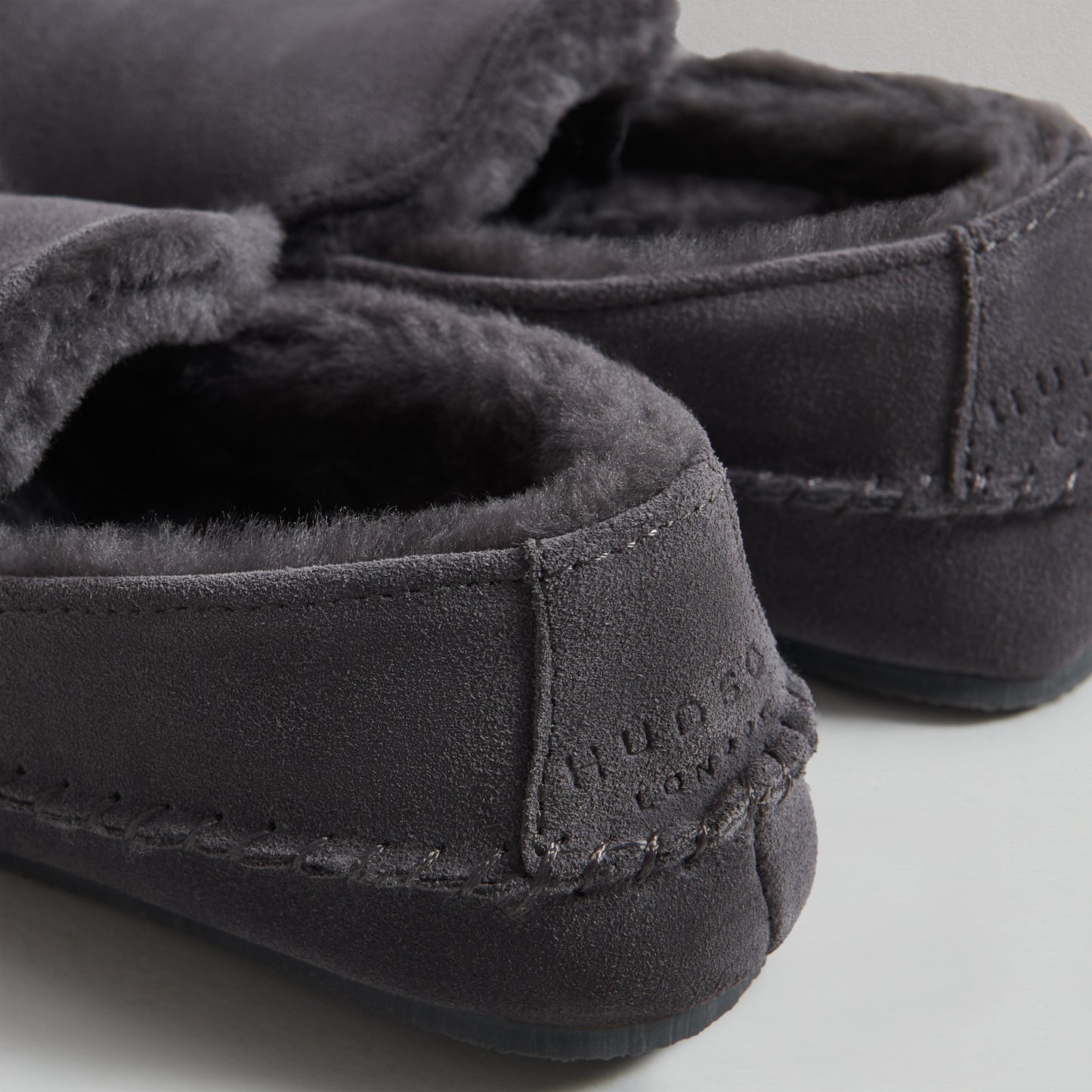 ARDEN SUEDE GREY SLIPPER