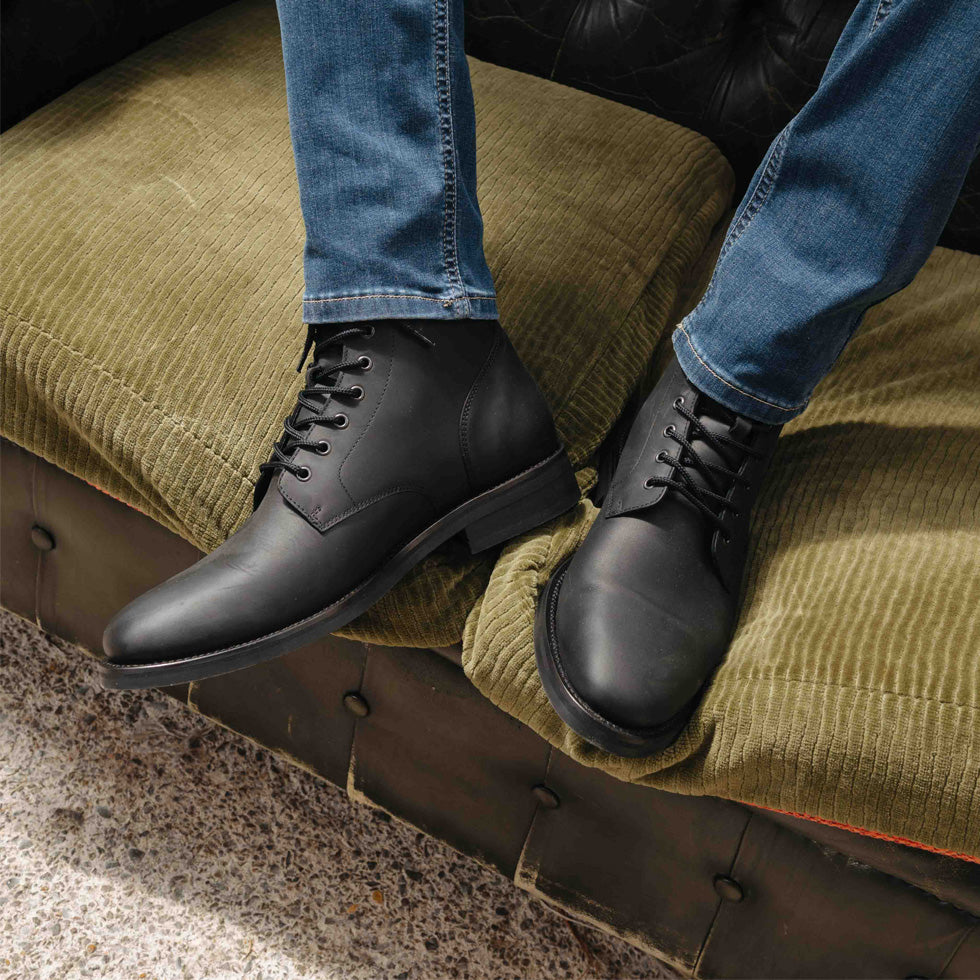 ASPEN BLACK LEATHER BOOT