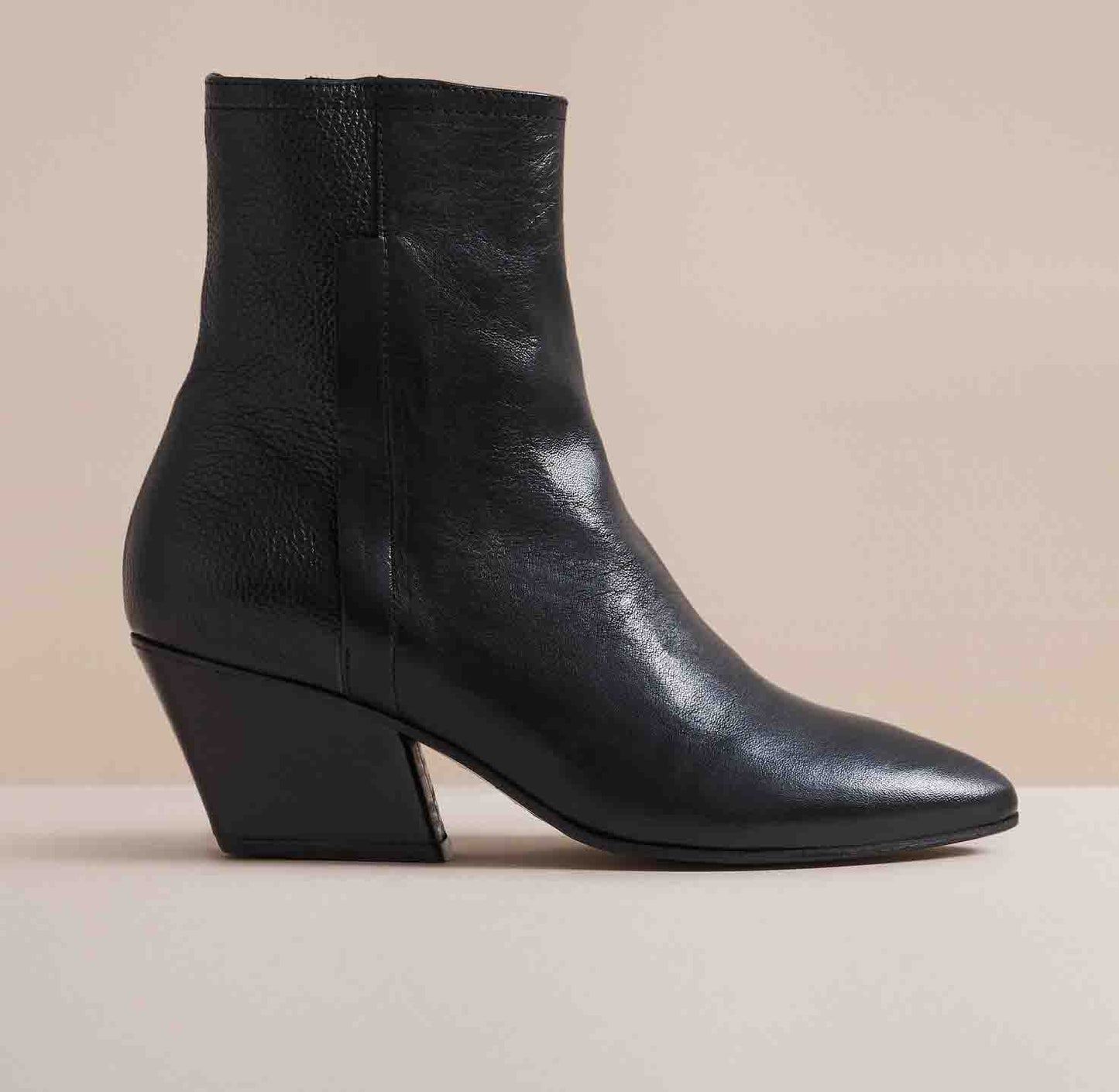 ELM BLACK HEELED ZIP BOOT