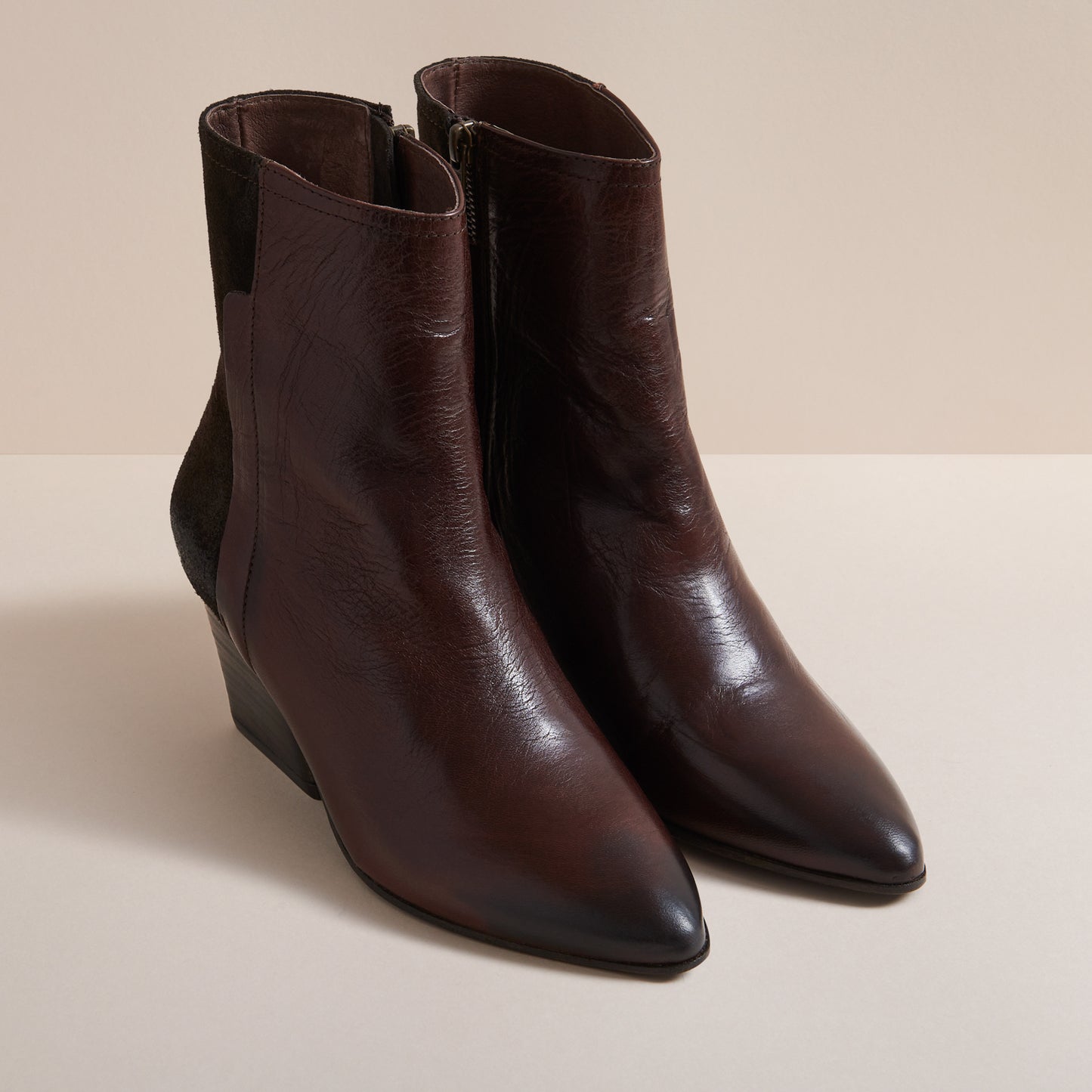 ELM BROWN HEELED ZIP BOOT