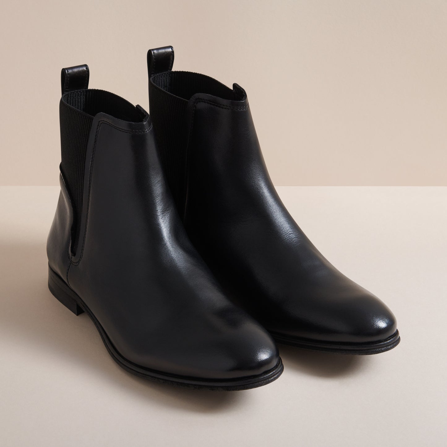 FREYA BLACK CHELSEA BOOT