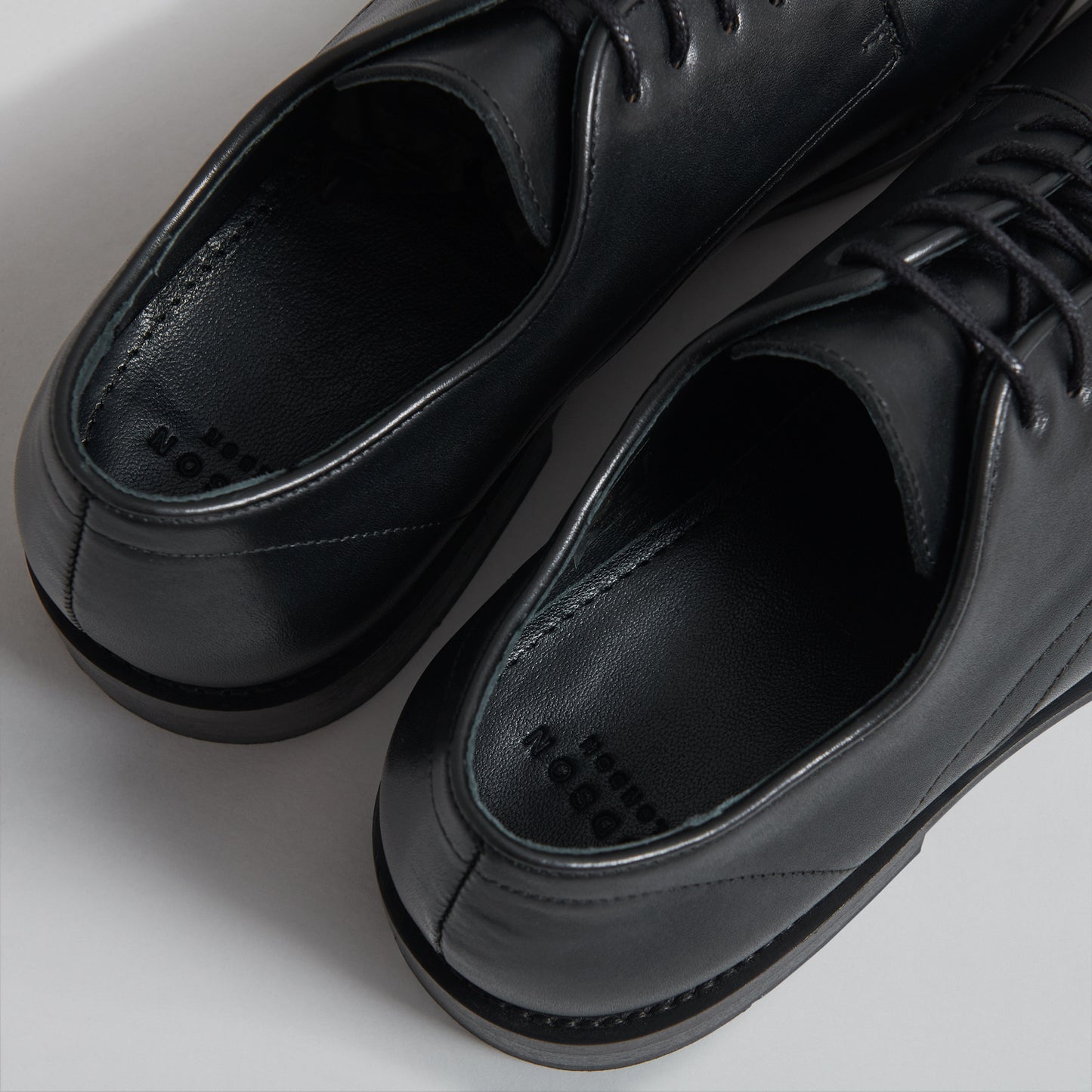 REMINGTON BLACK LEATHER DERBY