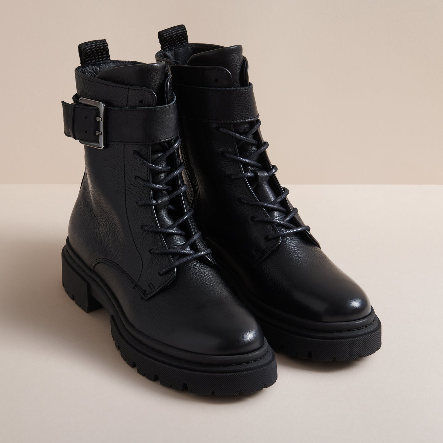 AGNES LEATHER BLACK BOOT