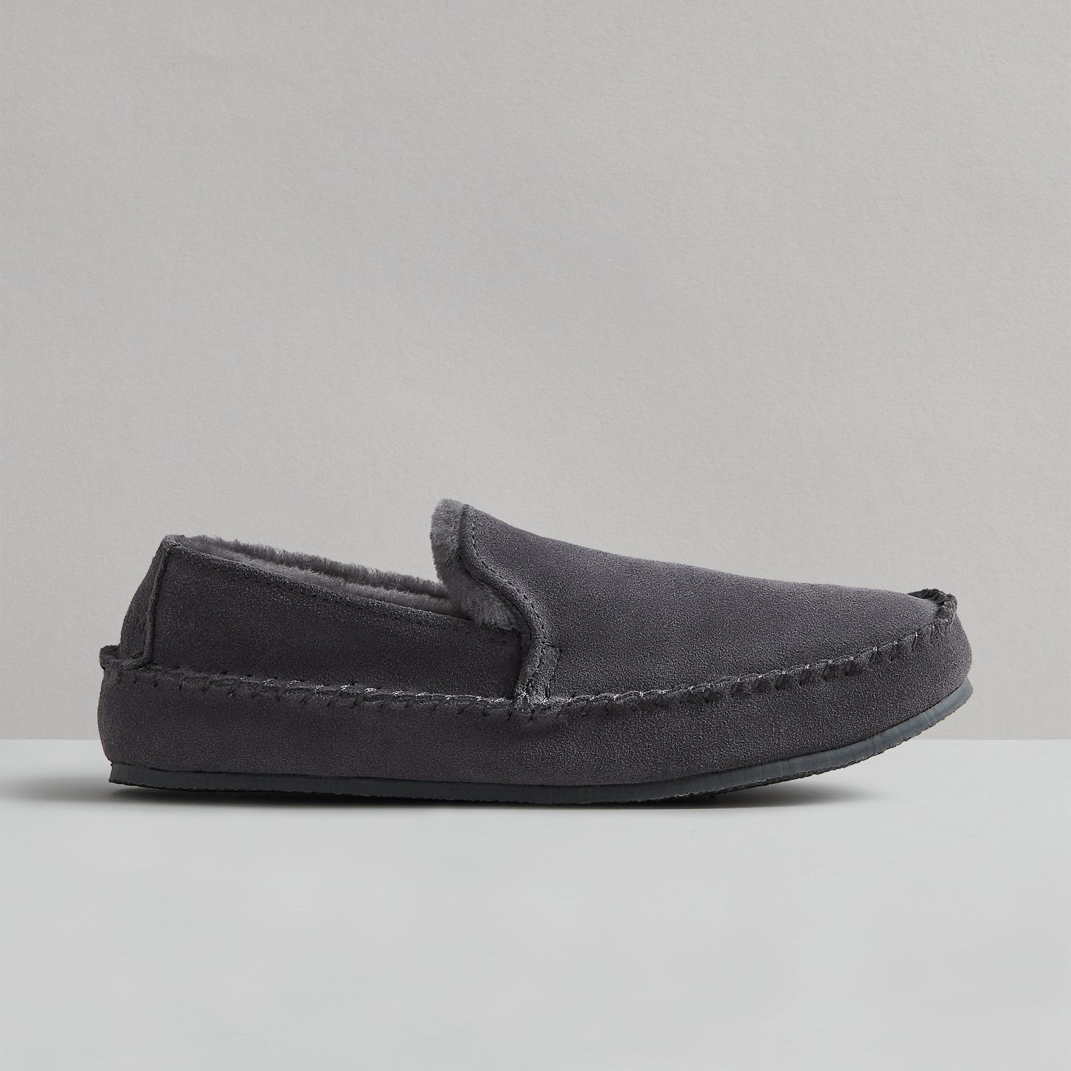 H by best sale hudson slipper