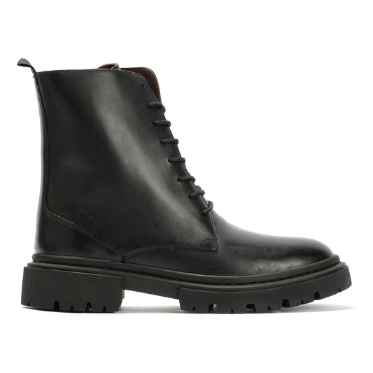 WYNTER WOMENS BLACK WAXY LEATHER BOOTS