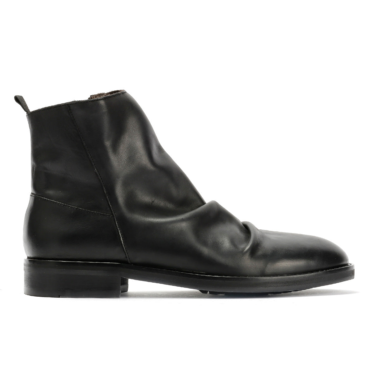 LENNON MENS BLACK WAXY LEATHER RUCHED BOOTS