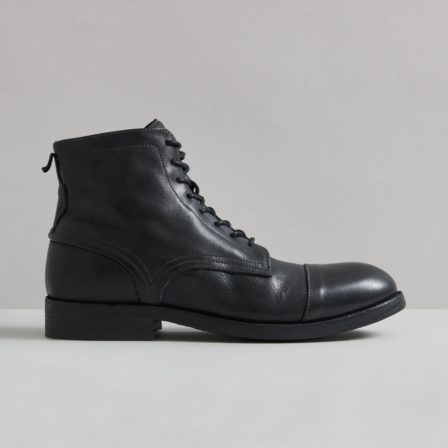 PALMER BLACK DRUM DYE BOOT – Hudson London